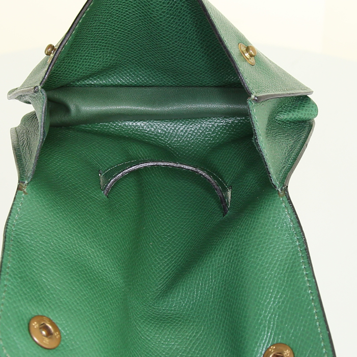 Bolsito-cinturón Hermès en cuero epsom verde - Detail D2