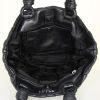 Bolso de mano Prada en cuero granulado negro - Detail D2 thumbnail
