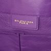 Balenciaga Papier A4 large model shopping bag in purple leather - Detail D3 thumbnail