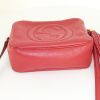 Gucci Soho shoulder bag in red grained leather - Detail D4 thumbnail