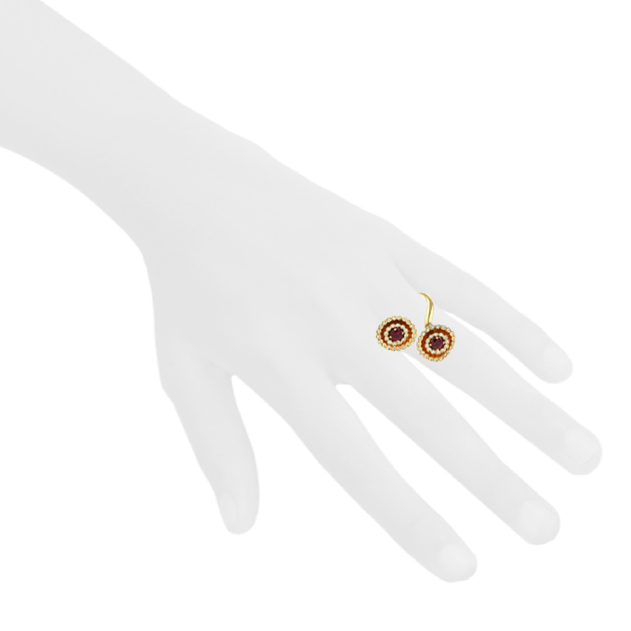 Bague Boucheron Exquises confidences en or jaune,  diamants et rubis - Detail D1