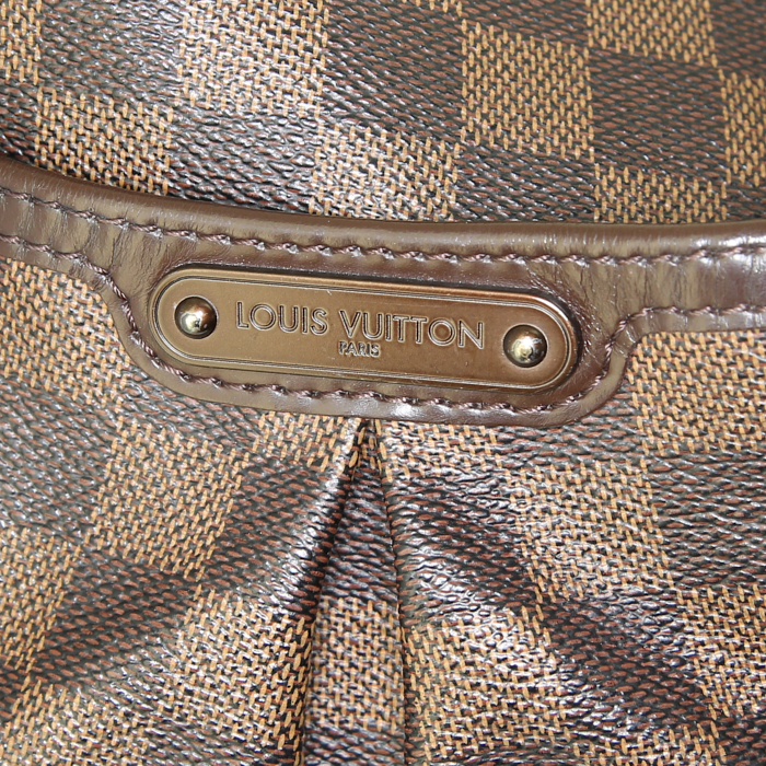 Sac bandoulière Louis Vuitton Bloomsbury en toile damier enduite marron et cuir marron - Detail D3