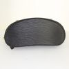 Mochila Louis Vuitton Gobelins - Backpack en cuero Epi negro - Detail D4 thumbnail