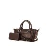 Louis Vuitton handbag in brown epi leather - 00pp thumbnail