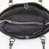 Bolso de mano Louis Vuitton Passy modelo grande en cuero Epi negro - Detail D2 thumbnail