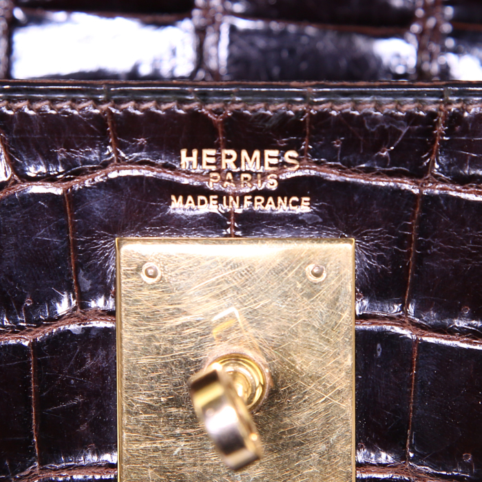Borsa da spalla o a mano Hermes Kelly 35 cm in coccodrillo marrone - Detail D3