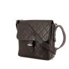 Chanel Messenger shoulder bag in brown quilted leather - 00pp thumbnail