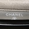 Bolso/bolsito Chanel en cuero granulado acolchado marrón dorado - Detail D3 thumbnail