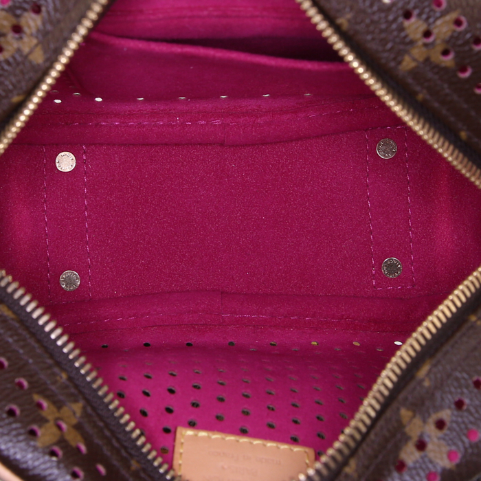 Borsa a spalla Louis Vuitton Louis Vuitton Editions Limitées in tela monogram con motivo forato e pelle naturale - Detail D2