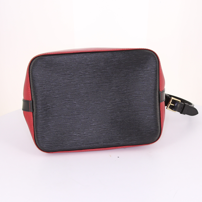 Louis Vuitton petit Noé small model handbag in red and black epi leather - Detail D4