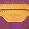 Sac à main Louis Vuitton Saint Jacques en cuir épi jaune - Detail D3 thumbnail