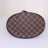Shopping bag Louis Vuitton Bucket in tela a scacchi marrone e pelle marrone - Detail D4 thumbnail