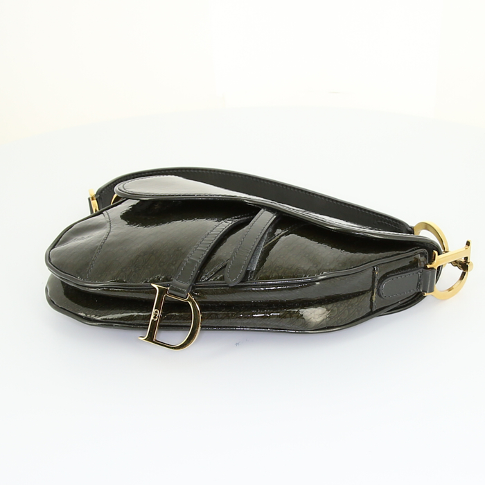 Dior Saddle handbag in dark green monogram patent leather - Detail D4