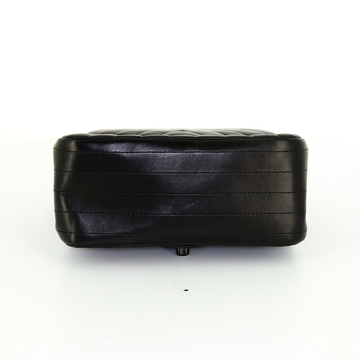 Borsa a tracolla Chanel Mini Timeless in pelle trapuntata nera con motivo a spina di pesce - Detail D5