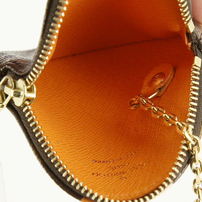 Louis Vuitton wallet in brown monogram canvas - Detail D1