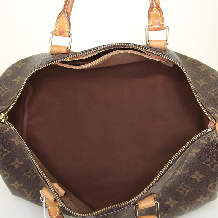 Sac à main Louis Vuitton Speedy 35 en toile monogram marron et cuir naturel - Detail D2