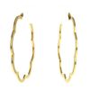 Chanel Camelia large model hoop earrings in yellow gold - 00pp thumbnail