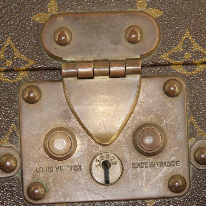 Maleta Louis Vuitton President en lona Monogram marrón y cuero natural - Detail D6