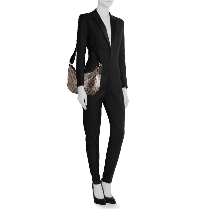 Sac bandoulière Gucci en toile monogram enduite grise et noire et cuir noir - Detail D1