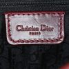 Bolso de mano Dior Piercing en cuero color burdeos - Detail D4 thumbnail