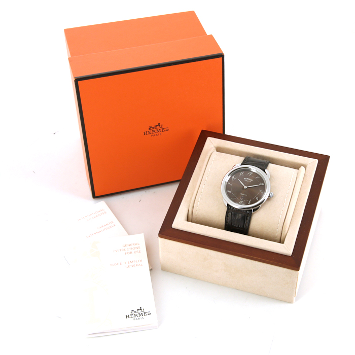 Hermes Arceau watch in stainless steel Ref:  AR7.710 Circa  2010 - Detail D2