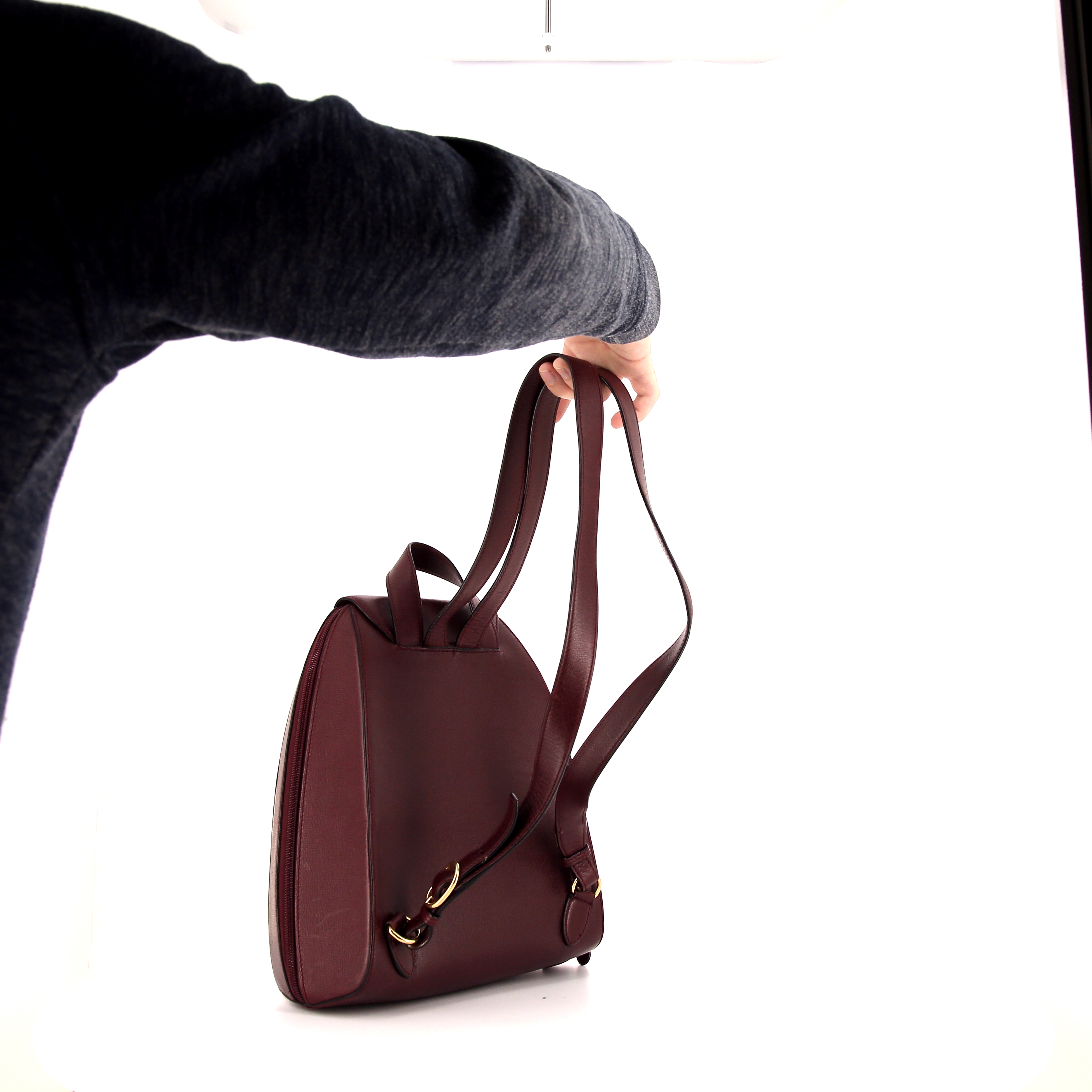 Cartier backpack in burgundy leather - Detail D1