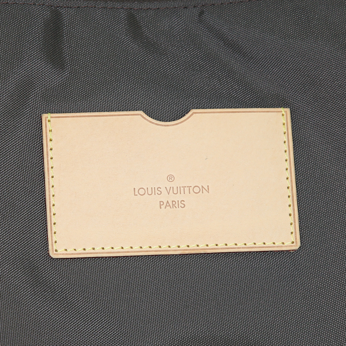 Valise souple Louis Vuitton Pegase en toile monogram et cuir naturel - Detail D3