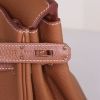 Hermes Birkin 35 cm handbag in gold togo leather - Detail D4 thumbnail
