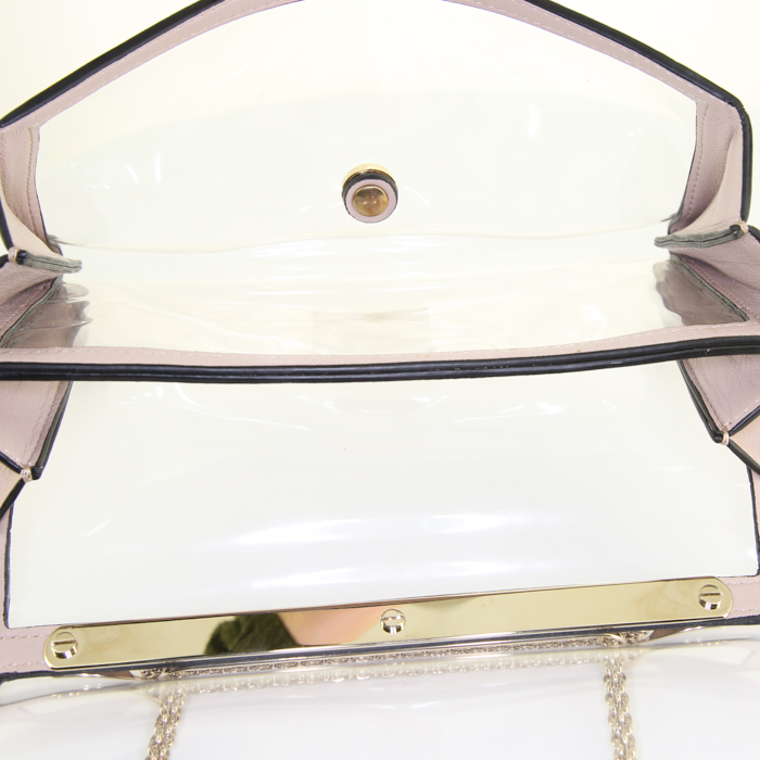 Sac à main Valentino Garavani Rockstud en résine transparente et cuir rose-pale - Detail D3