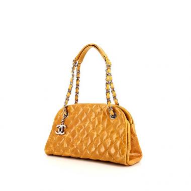Borsa Chanel Just Mademoiselle in pelle trapuntata giallo Curry