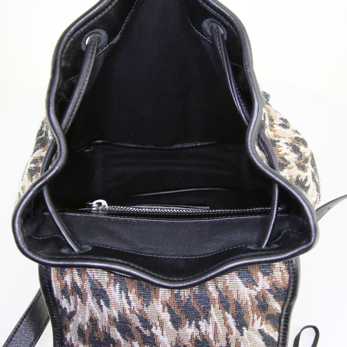 Zaino Saint Laurent in tela beige nera e marrone con motivo animalier e pelle nera - Detail D2