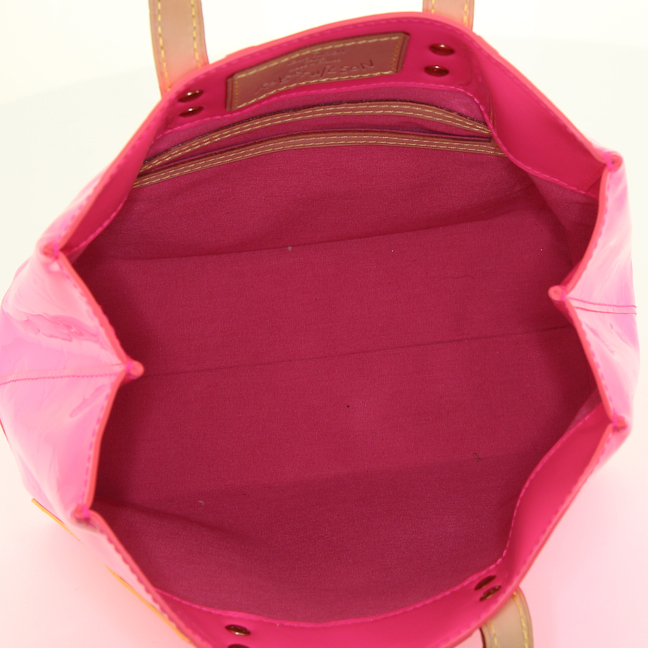 Louis Vuitton Reade small model handbag in fushia pink monogram patent leather and ochre leather - Detail D2