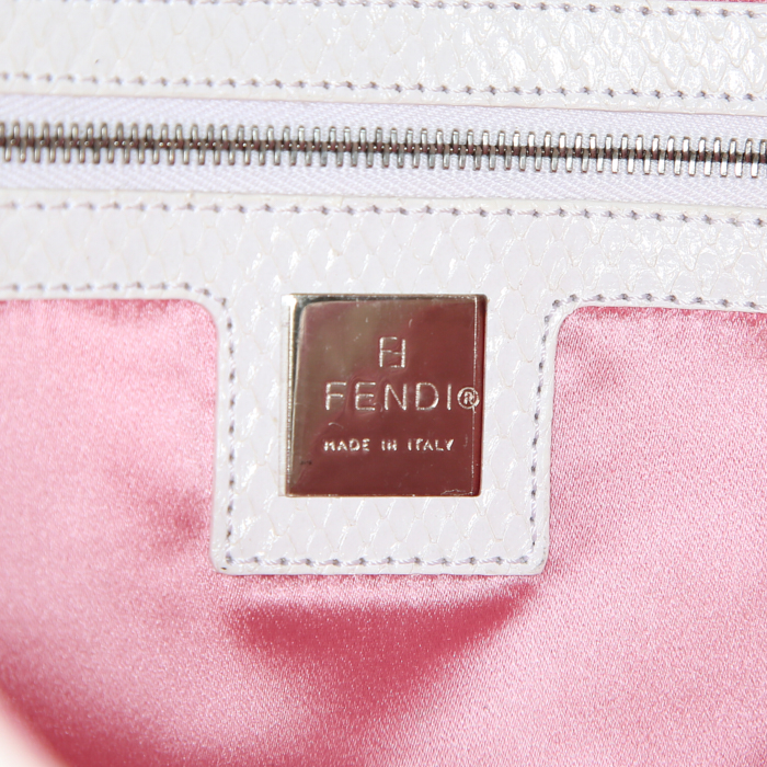 Borsa Fendi Baguette in pelle bianco sporco e rosa - Detail D3