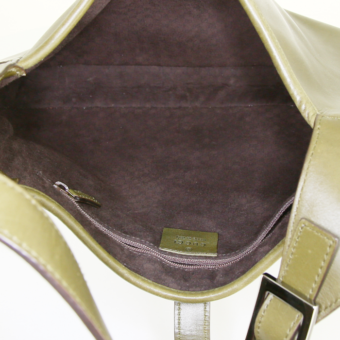 Gucci Jackie handbag in olive green leather - Detail D2