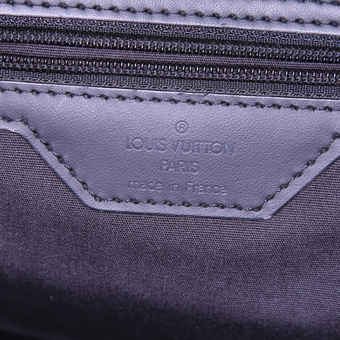 Sac cabas Louis Vuitton Louis Vuitton Sac Plat en cuir épi noir - Detail D3