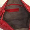 Bottega Veneta shoulder bag in red intrecciato leather - Detail D2 thumbnail
