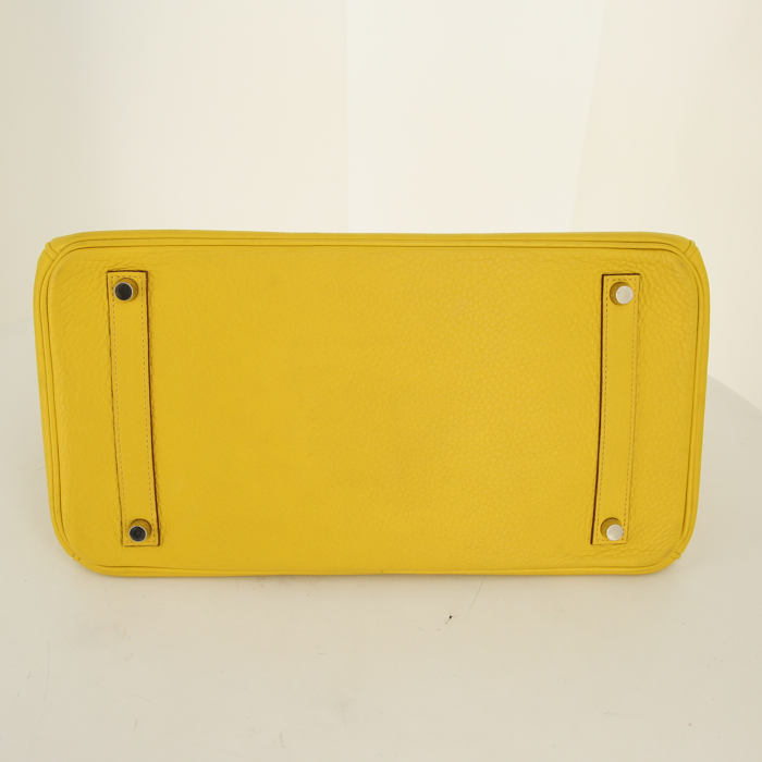 Hermes Birkin 35 cm handbag in yellow togo leather - Detail D5