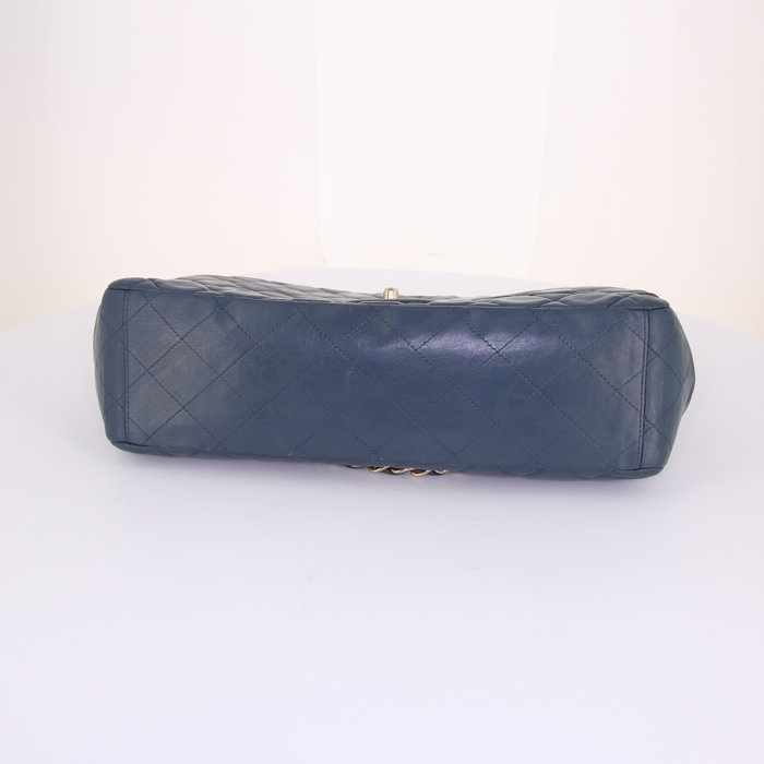 Borsa Chanel Timeless Maxi Jumbo in pelle trapuntata blu - Detail D5