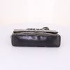 Sac bandoulière Chanel Vintage en cuir matelassé noir - Detail D5 thumbnail