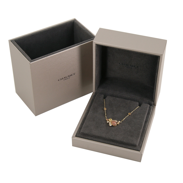 Collier Chaumet Bee my Love en or jaune,  saphirs jaunes et diamants - Detail D2