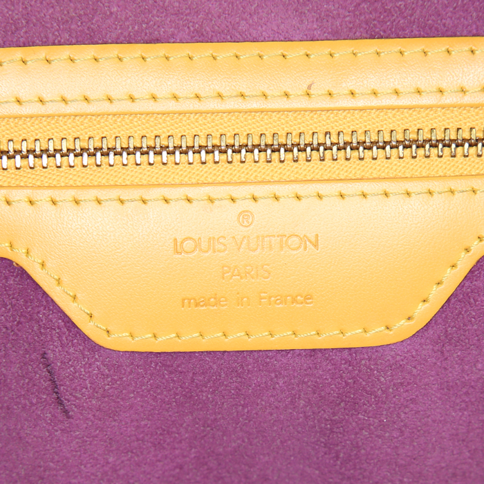 Bolso de mano Louis Vuitton Saint Jacques modelo grande en cuero Epi amarillo - Detail D3