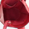 Bolso de mano Louis Vuitton Cluny en cuero Epi rojo - Detail D3 thumbnail
