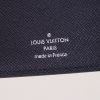 Louis Vuitton wallet in damier graphite canvas - Detail D2 thumbnail