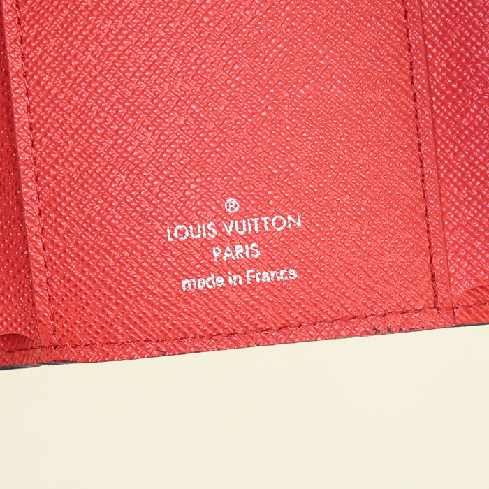 Louis Vuitton Victorine wallet in blue epi leather - Detail D2