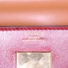 Bolso de mano Hermes Kelly 32 cm en cuero box tricolor color burdeos, rojo y color oro - Detail D4 thumbnail