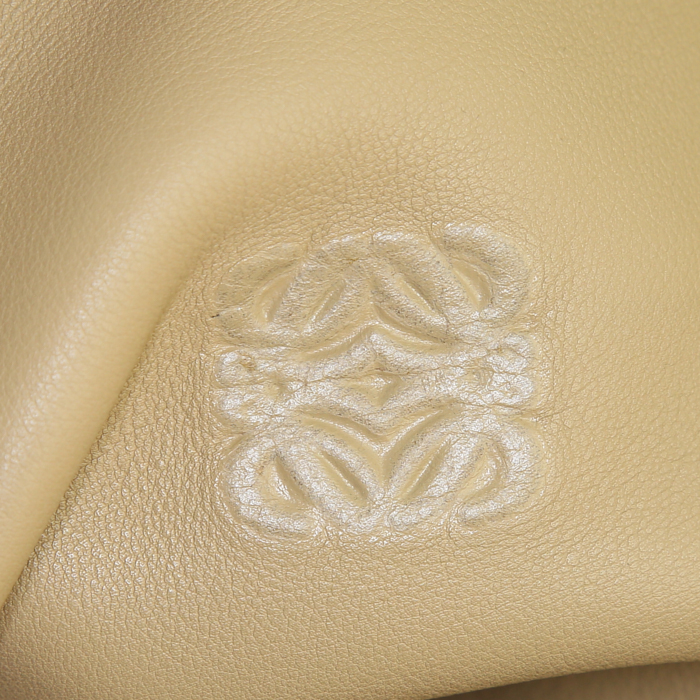 Borsa weekend Loewe Amazona in camoscio beige e marrone scuro - Detail D3