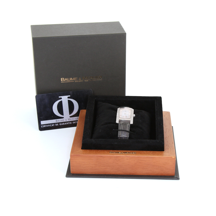 Montre Baume & Mercier Hampton en or blanc 18k Ref :  65335 Vers  2003 - Detail D2