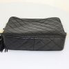 Chanel Camera shoulder bag in black quilted leather - Detail D5 thumbnail