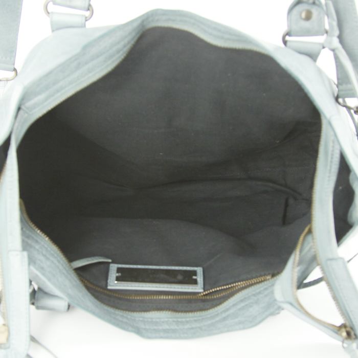 Bolso de mano Balenciaga Classic City en cuero azul - Detail D3