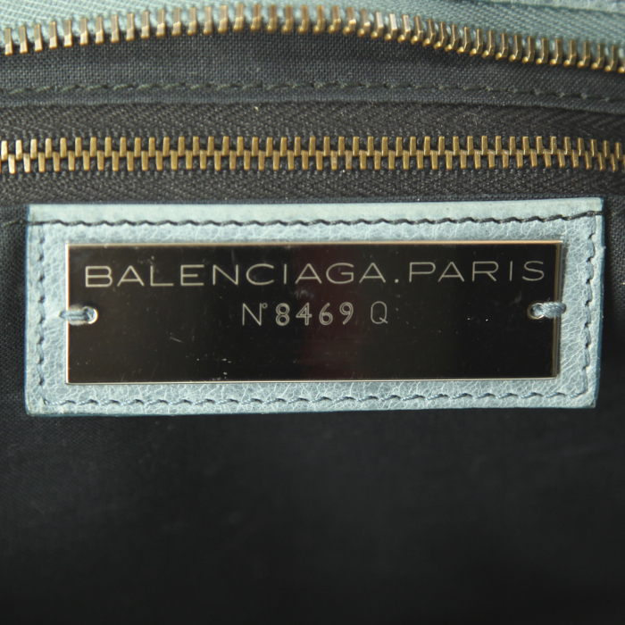 Bolso de mano Balenciaga Classic City en cuero azul - Detail D4